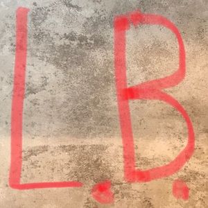 Meet your posher, Lena B.